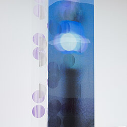Tower_Joburg_0188, 2018 seitlich Grossbilddia/KodakEndura Clear, Malerei auf Clearfolie 230 x 55 cm, Dreiteilig, Unikatedition 1/3